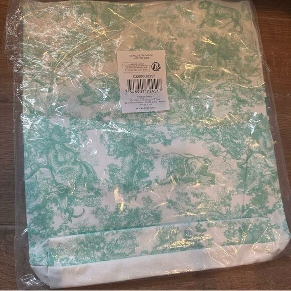 Christian Dior Green TOILE DE JOUY Linen Canvas-Tote NWT - Picture 7 of 7